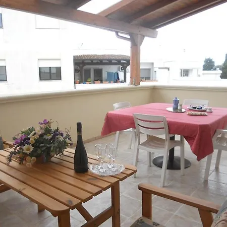 Italian-club Apartman Otranto